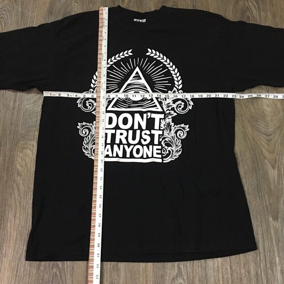 Pro Cali Men Black Tee Don't Trust Anyone Illuminati Eye Shirt Cotton 2XL Tall - Picture 4 of 8